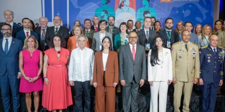 Refuerzan alianza internacional RD contra el crimen organizado